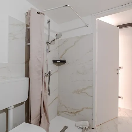 Apartamento Guesthost - Comfortable Crocetta - Turín