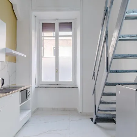 Guesthost - Comfortable Crocetta - Apartamento *