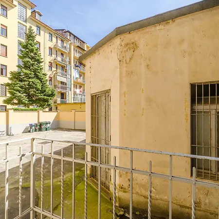 Apartamento Guesthost - Comfortable Crocetta - *