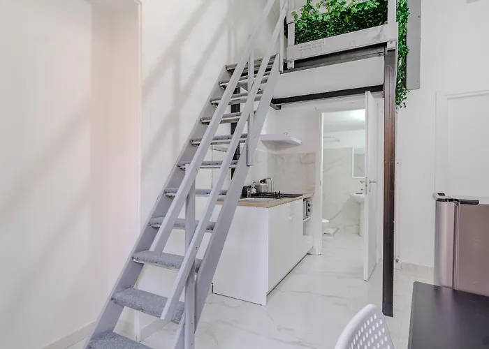 Apartament Guesthost - Comfortable Crocetta -